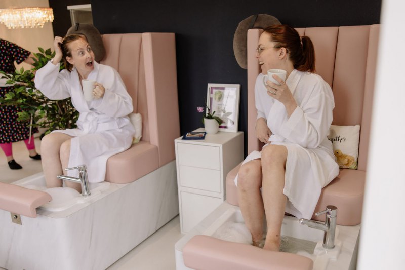 Candy Cane Kiss Pedicure 