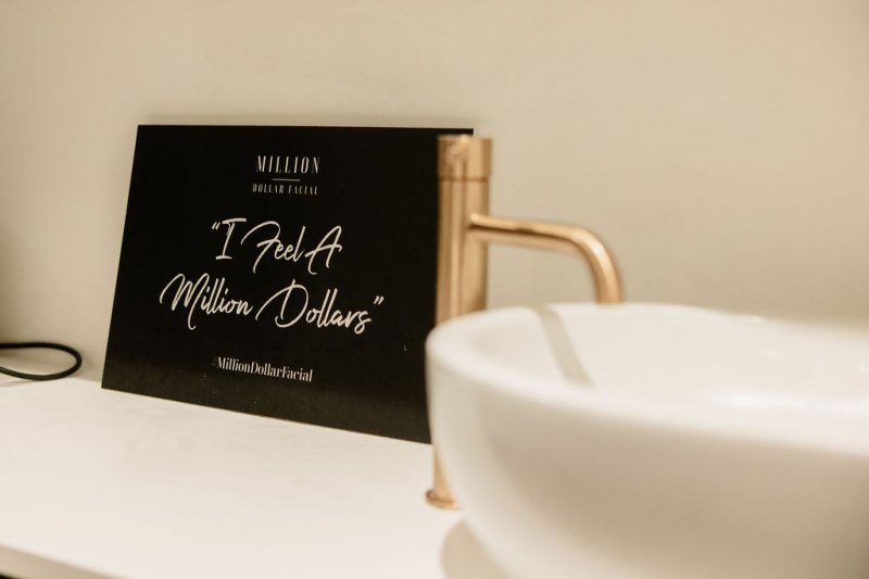 Million Dollar Mischicks Experience